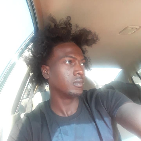 Meet your Posher, Keno - Picture 1 of 1